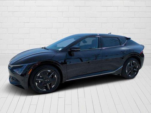 2025 Kia EV6 Wind