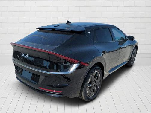2025 Kia EV6 Wind