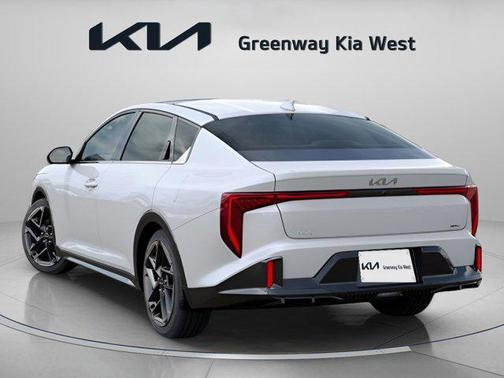 2025 Kia K4 GT-Line