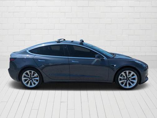 2018 Tesla Model 3 Standard