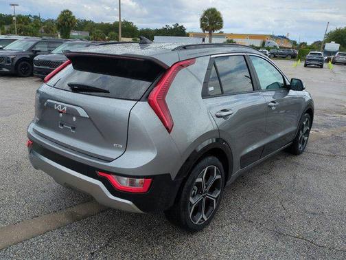 2025 Kia Niro Touring