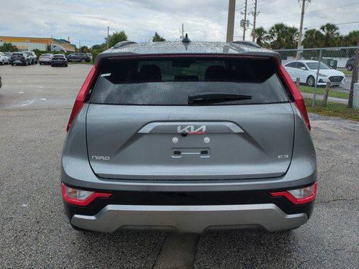 2025 Kia Niro Touring