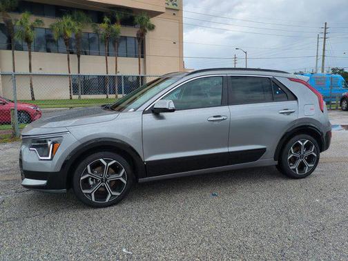 2025 Kia Niro Touring