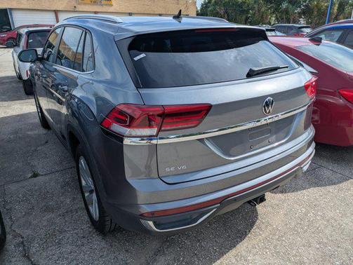 2022 Volkswagen Atlas Cross Sport 3.6L V6 SE w/Technology