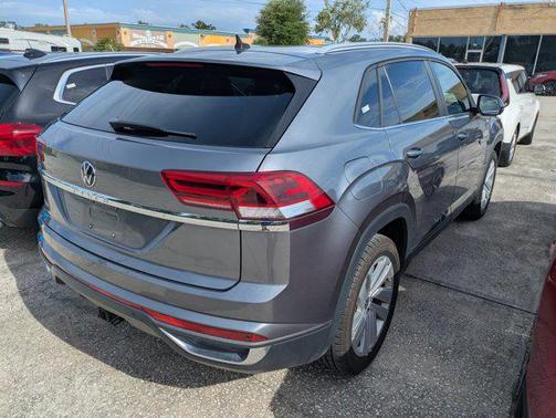 2022 Volkswagen Atlas Cross Sport 3.6L V6 SE w/Technology