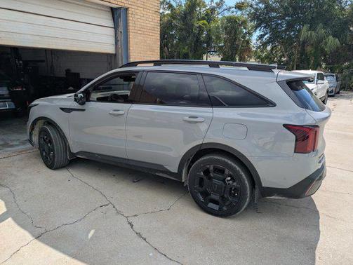 2025 Kia Sorento SX