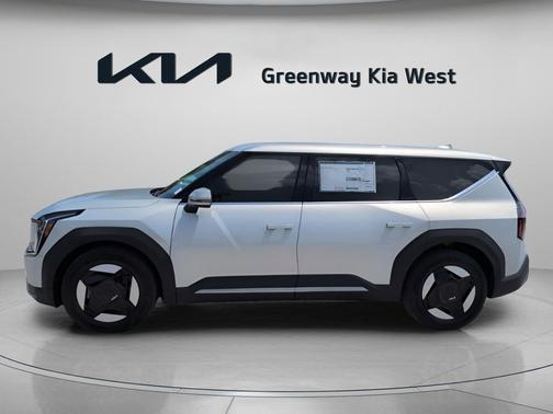 Ivory Silver 2026 Kia EV9 Light Long Range