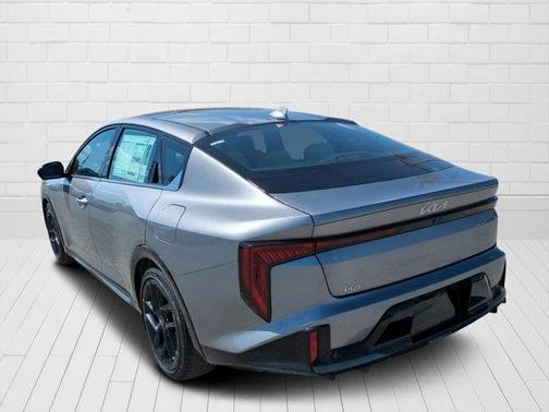 2025 Kia K4 GT-Line Turbo