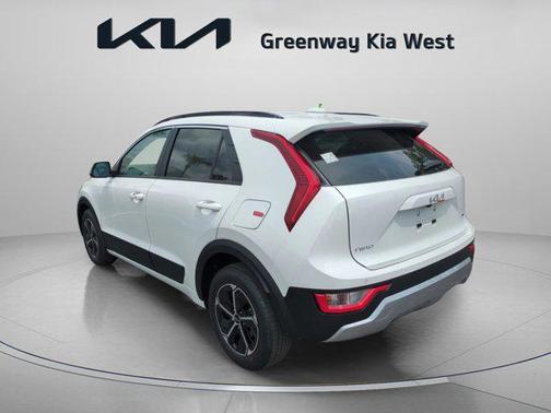 2025 Kia Niro EX