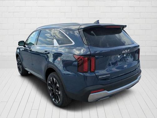 2025 Kia Sorento EX