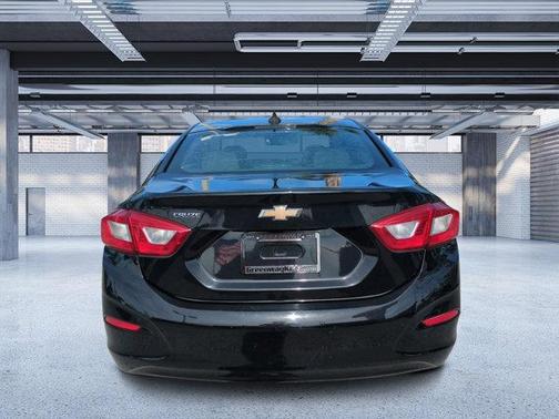 2019 Chevrolet Cruze LS
