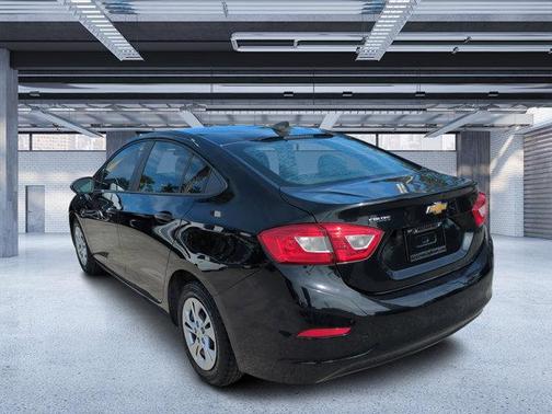 2019 Chevrolet Cruze LS