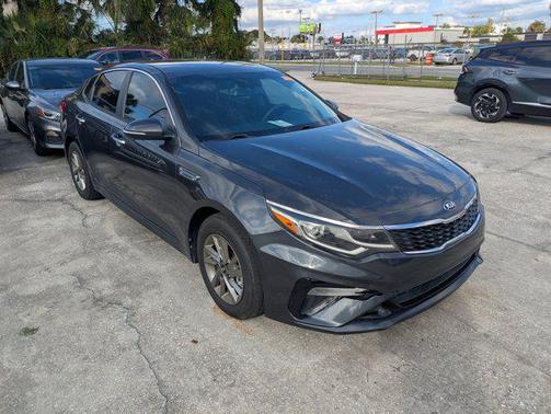 2019 Kia Optima LX