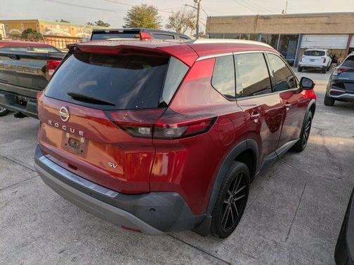 2021 Nissan Rogue SV