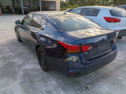 2020 Nissan Altima S FWD