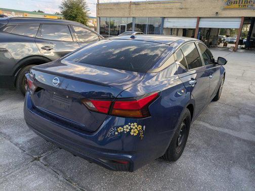 2020 Nissan Altima S FWD