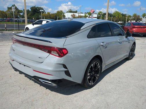 2024 Kia K5 GT-Line
