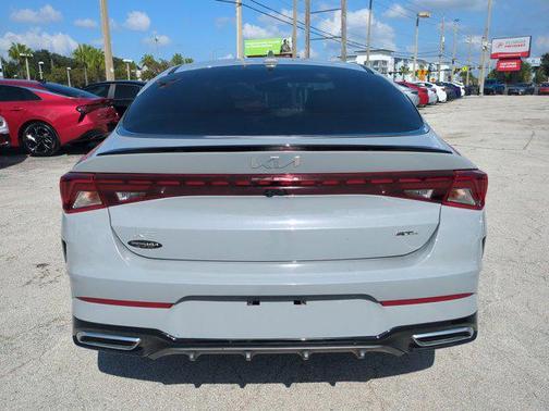 2024 Kia K5 GT-Line