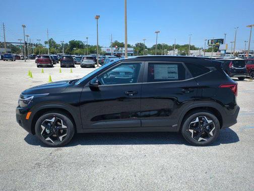 2025 Kia Seltos S