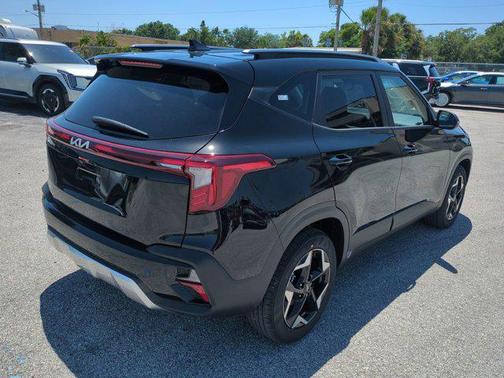 2025 Kia Seltos S