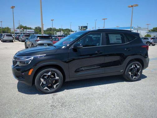 2025 Kia Seltos S