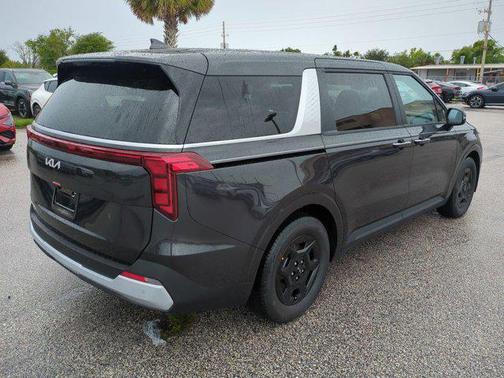 2025 Kia Carnival LXS