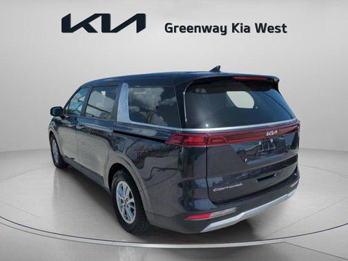 2022 Kia Carnival LXS