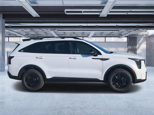 2025 Kia Sorento SX