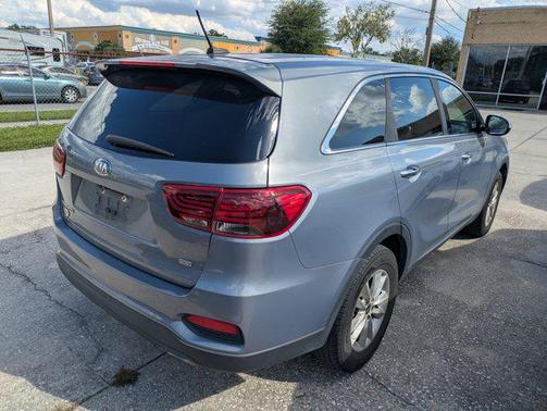 2019 Kia Sorento L