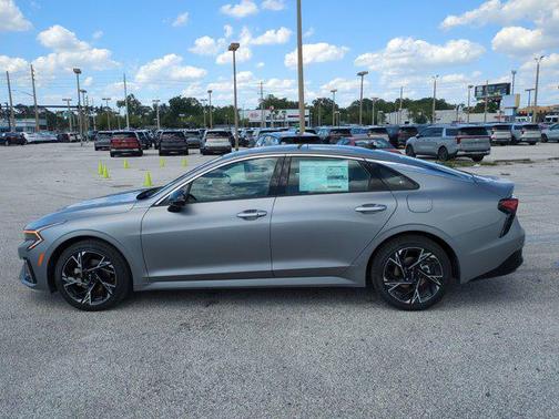 2025 Kia K5 GT-Line