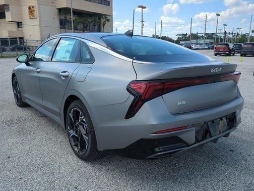 2025 Kia K5 GT-Line