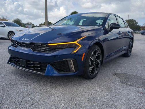 2025 Kia K5 GT-Line
