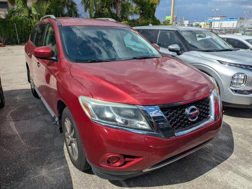 2015 Nissan Pathfinder S