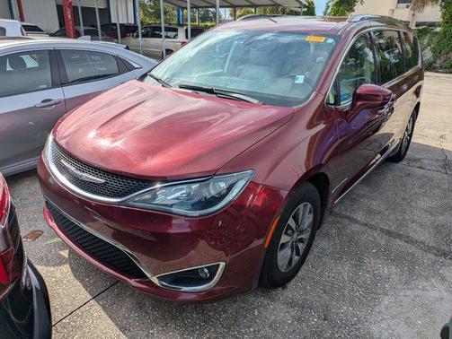 2020 Chrysler Pacifica Touring-L Plus