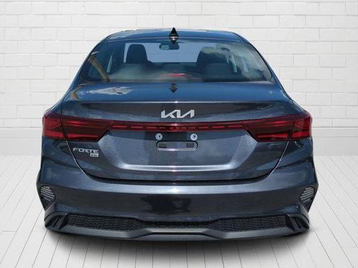 2024 Kia Forte LX