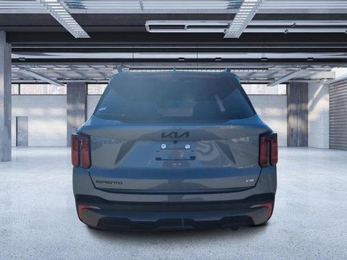 2025 Kia Sorento SX
