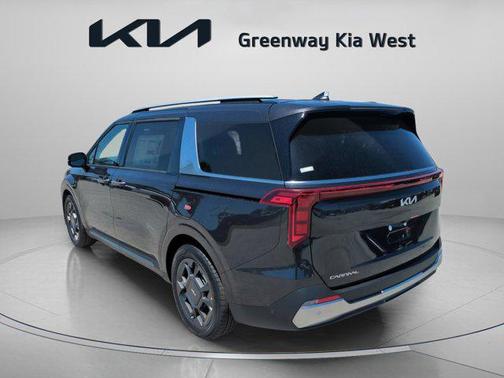 2025 Kia Carnival SX