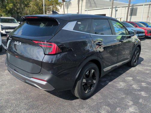 2026 Kia Sportage LX