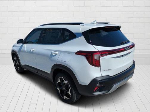 2025 Kia Seltos EX
