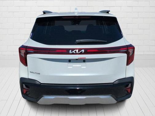 2025 Kia Seltos EX