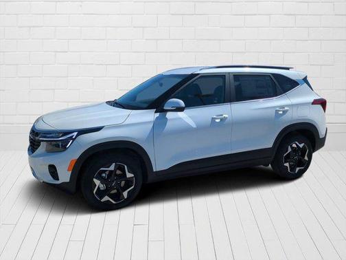 2025 Kia Seltos EX