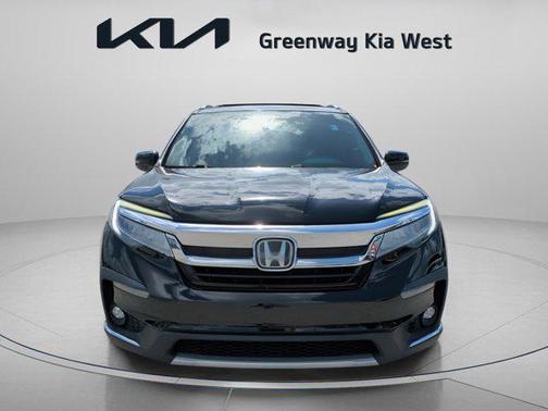 Crystal Black Pearl 2020 Honda Pilot Touring 8-Passenger