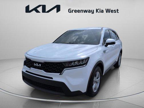 Glacial White Pearl 2022 Kia Sorento LX