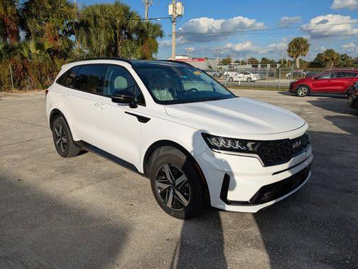 2023 Kia Sorento EX