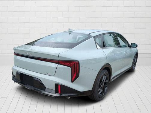 2025 Kia K4 GT-Line Turbo