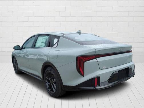 2025 Kia K4 GT-Line Turbo