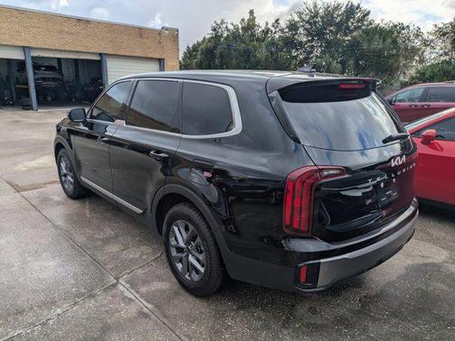 2025 Kia Telluride LX