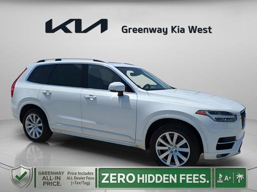 Ice White 2017 Volvo XC90 T6 Momentum