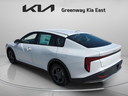 Snow White Pearl 2026 Kia K4 LXS