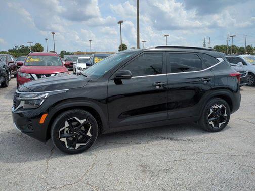 2024 Kia Seltos EX